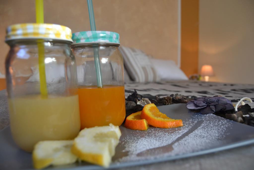 Un Tetto Di Stelle Deluxe Home Salerno Habitación foto